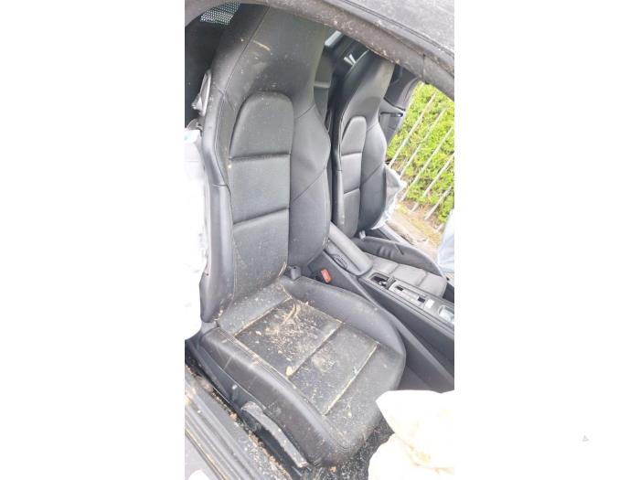 Porsche Boxster 2.7 24V Salvage vehicle (2016, Black)