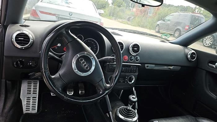 Audi TT 1.8 20V Turbo Vehículo de desguace (2000, Verde)
