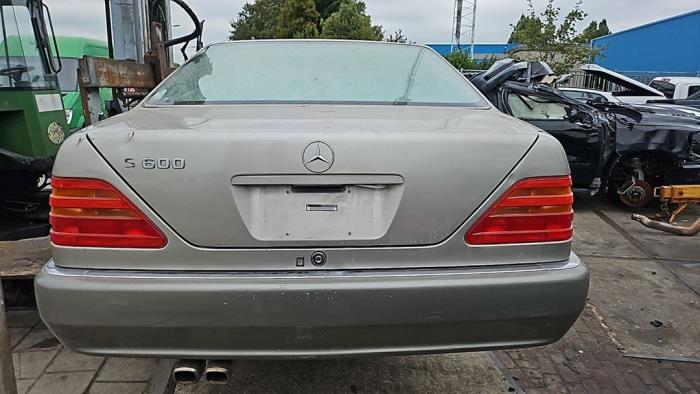 Mercedes S 6.0 600 Coupe 48V Schrottauto (1995, Hell, Creme)