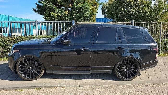Landrover Range Rover IV 5.0 V8 32V Supercharged Samochód złomowany (2014, Czarny)