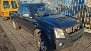 Isuzu D-Max 3.0 D 4x4 Samochód złomowany (2011, Czarny)