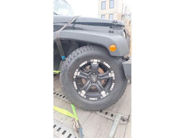 Jeep Wrangler 3.6 V6 24V Skrotfordon (2016, ZWART)