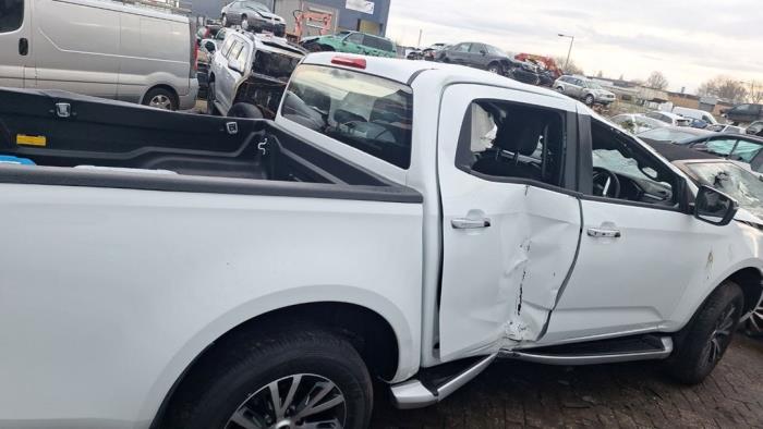 Isuzu D-Max 1.9 DDI 4x4 Épave (2024, Blanc)