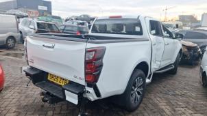 Isuzu D-Max 1.9 DDI 4x4 Épave (2024, Blanc)
