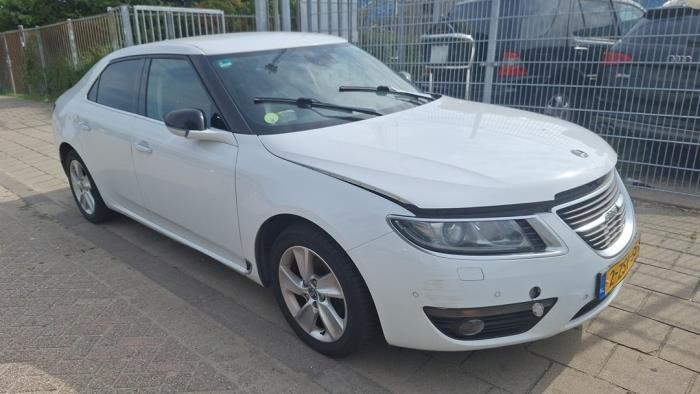 Saab 9-5 2.0 TiD 16V Samochód złomowany (2011, Bialy)