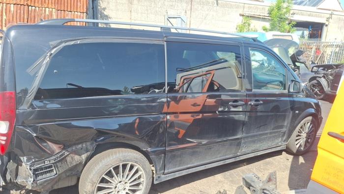 Mercedes Vito 3.0 122 CDI V6 24V Vehículo de desguace (2012, Negro)