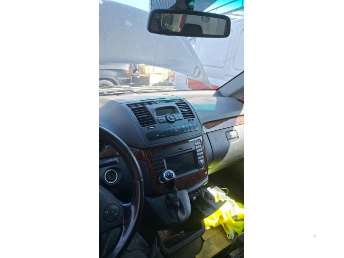 Mercedes Vito 3.0 122 CDI V6 24V Vehículo de desguace (2012, Negro)