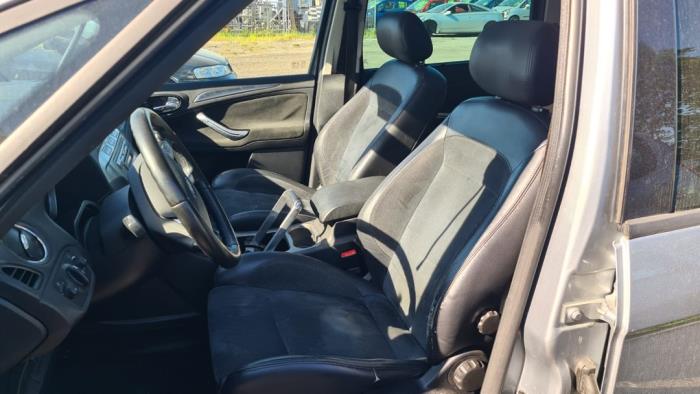 Ford S-Max 2.0 16V Salvage vehicle (2006, Gray)