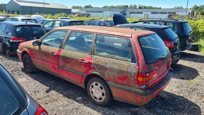 Volkswagen Passat Variant 2.0i Skrotfordon (1996, ROOD)