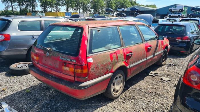 Volkswagen Passat Variant 2.0i Skrotfordon (1996, ROOD)