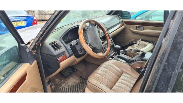 Landrover Discovery Schrottauto (2000)