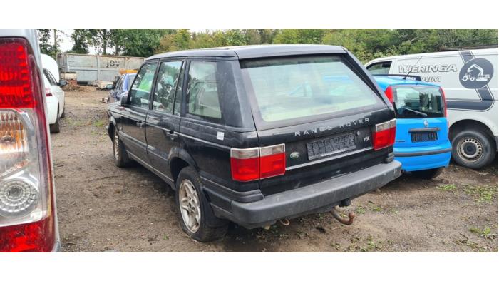 Landrover Discovery Schrottauto (2000)