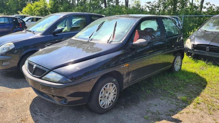 Lancia Ypsilon 1.1 Elefantina Blu  (Desguace)