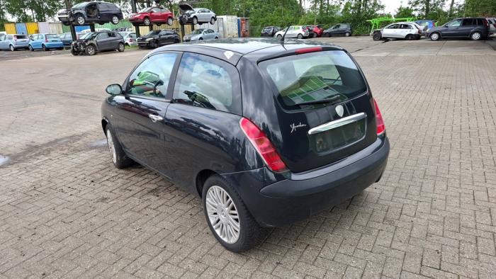 Lancia Ypsilon 1.2 Vehículo de desguace (2004, Negro)