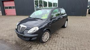 Lancia Ypsilon 1.2 Vehículo de desguace (2004, Negro)