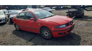 Seat Leon 1.6 16V Vehículo de desguace (2004, Rojo)