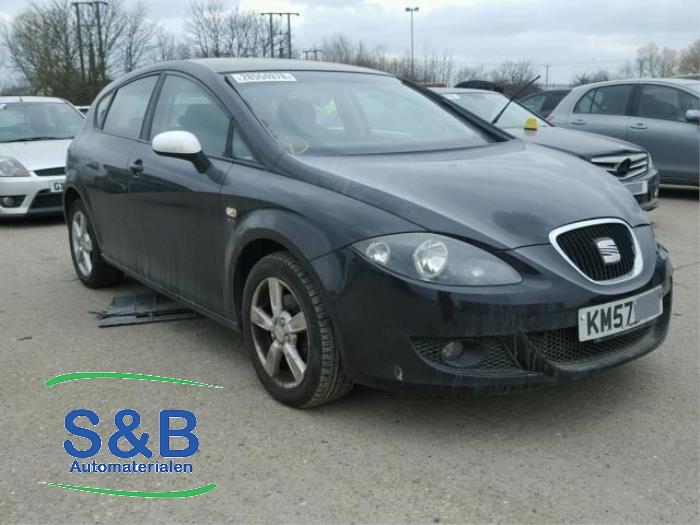 Seat Leon 1p1 2 0 Tdi 16v Salvage Year Of Construction 07 Colour Dark Metallic Black Proxyparts Com