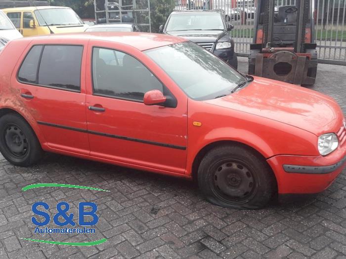 Volkswagen Golf Iv 1j1 1 9 Tdi 100 Schrott Baujahr 2002