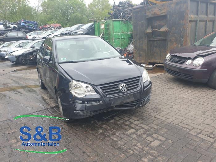 Volkswagen Polo IV 1.4 TDI 70 Vehículo de desguace (2007, Negro)