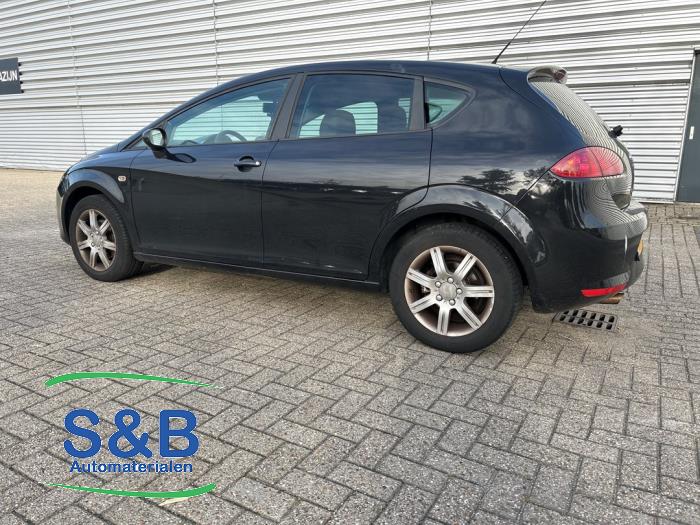Seat Leon 1.6 Voiture accidentée (2007, Noir)