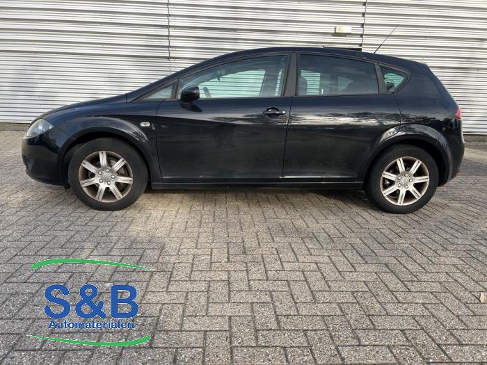 Seat Leon 1.6 Voiture accidentée (2007, Noir)