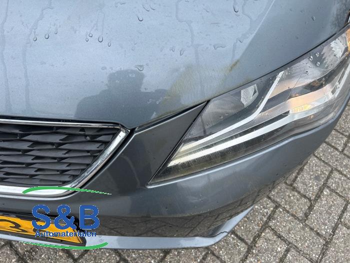 Seat Leon 1.2 TSI Ecomotive 16V Vehículo de desguace (2013, Gris)