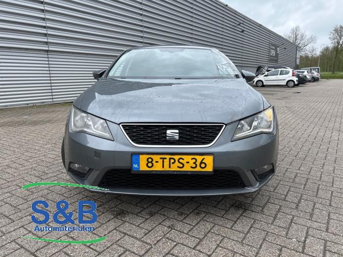 Seat Leon 1.2 TSI Ecomotive 16V Vehículo de desguace (2013, Gris)