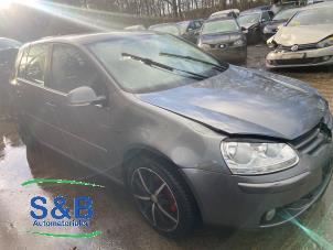 Volkswagen Golf V 1.4 TSI 122 16V Samochód złomowany (2008, Szary)