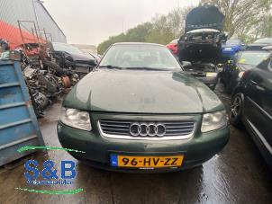 Audi A3 1.6  (Schrott)