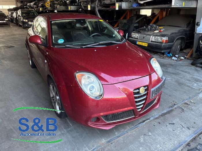 Alfa Romeo MiTo 1.3 JTDm 16V Eco Schrottauto (2012, Rot)