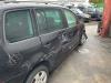 Schrottauto Volkswagen Touran aus 2005