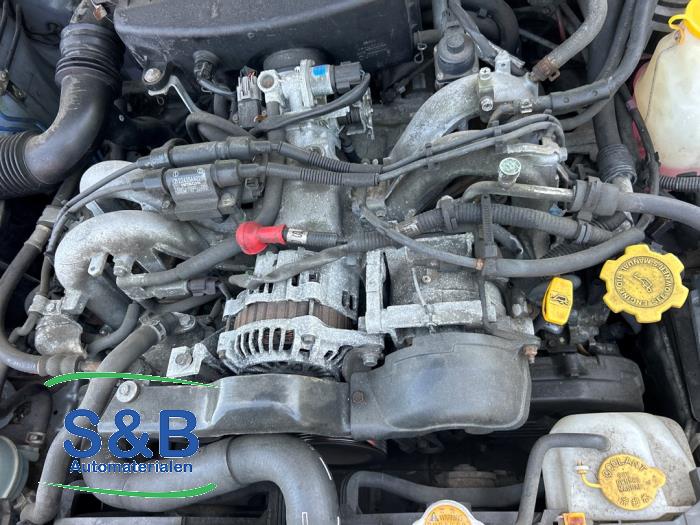 Subaru Impreza II 1.6 TS 4x4 Vehículo de desguace (2003, Gris)