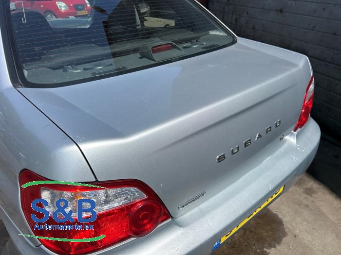 Subaru Impreza II 1.6 TS 4x4 Vehículo de desguace (2003, Gris)