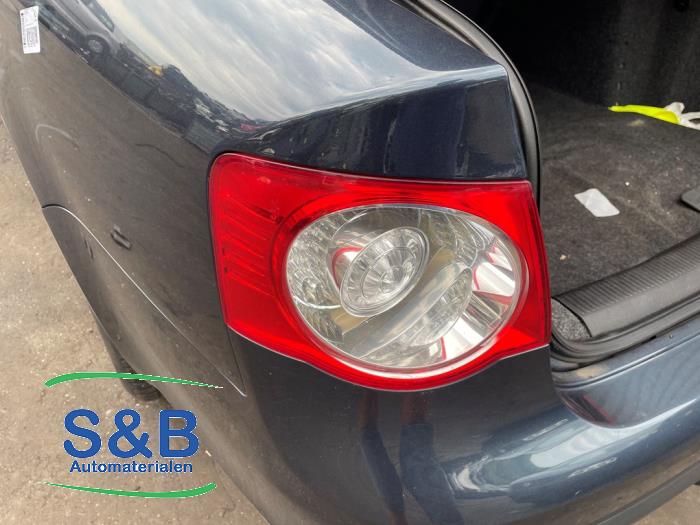 Volkswagen Jetta III 1.4 TSI 122 16V Vehículo de desguace (2009, Gris, Verde)