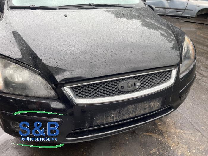 Ford Focus 2 Wagon 1.6 16V Vehículo de desguace (2007, Negro)