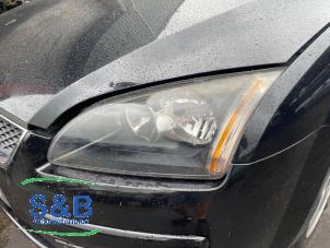 Ford Focus 2 Wagon 1.6 16V Vehículo de desguace (2007, Negro)