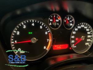 Ford Focus 2 Wagon 1.6 16V Vehículo de desguace (2007, Negro)