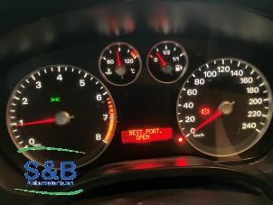 Ford Focus 2 Wagon 1.6 16V Vehículo de desguace (2007, Negro)