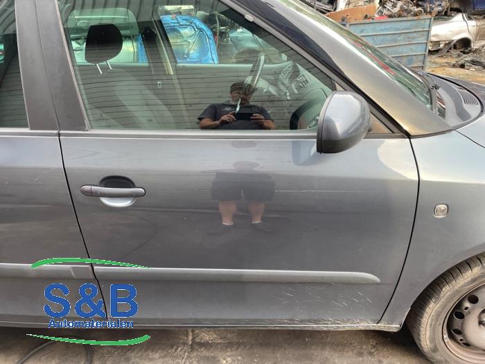 Skoda Fabia II Combi 1.2 TDI 12V Greenline Vehículo de desguace (2010, Gris, Azul)