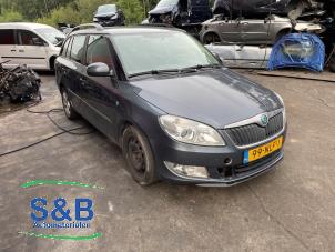 Skoda Fabia II Combi 1.2 TDI 12V Greenline Vehículo de desguace (2010, Gris, Azul)