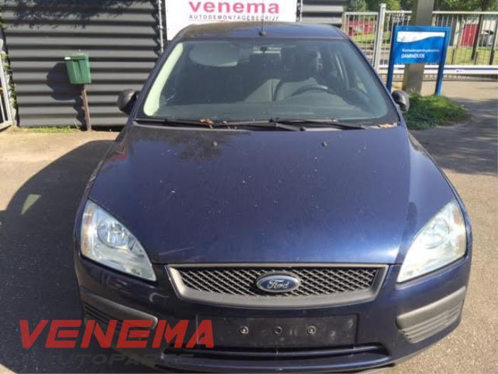 Ford Focus Ii Wagon 1 6 Tdci 16v 110 Salvage Year Of Construction 05 Colour Metallic Blue Proxyparts Com
