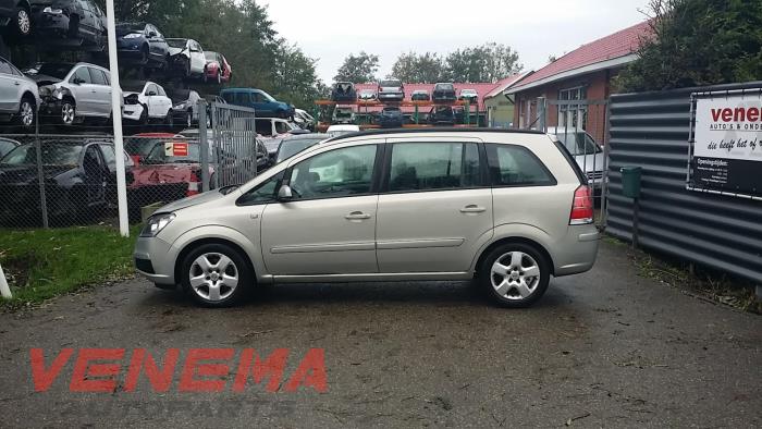 Opel Zafira M75 1 9 Cdti Salvage Year Of Construction 06 Colour Metallic Silver Proxyparts Com