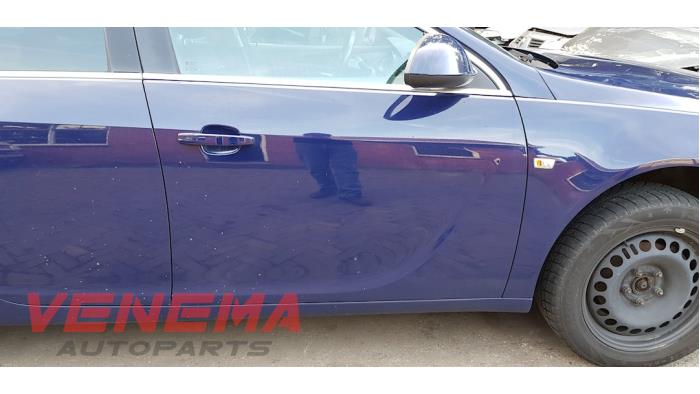 Opel Insignia Sports Tourer 2.0 CDTI 16V 130 ecoFLEX Épave (2010, Bleu)