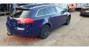Opel Insignia Sports Tourer 2.0 CDTI 16V 130 ecoFLEX Épave (2010, Bleu)