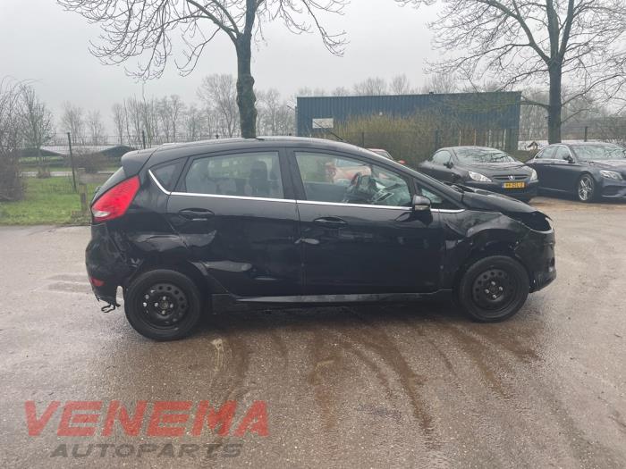 Ford Fiesta 6 1.6 16V Sport Épave (2010, Métallisé, Noir)