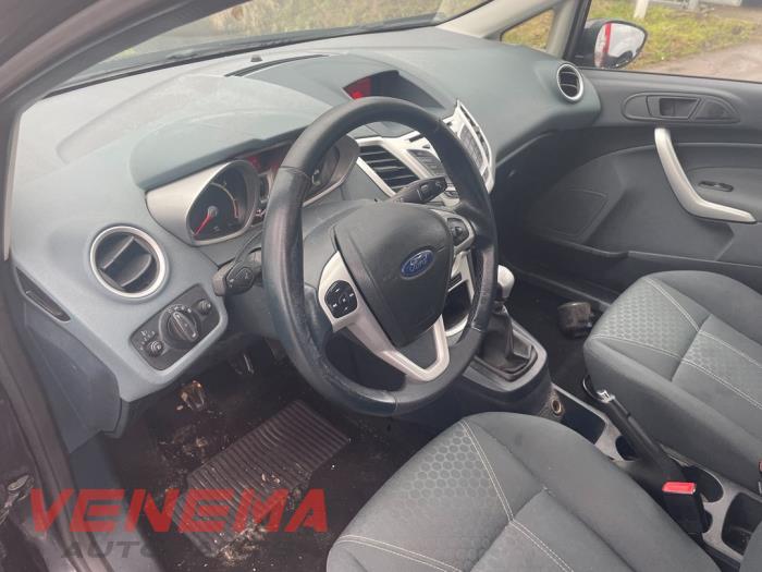 Ford Fiesta 6 1.6 16V Sport Épave (2010, Métallisé, Noir)
