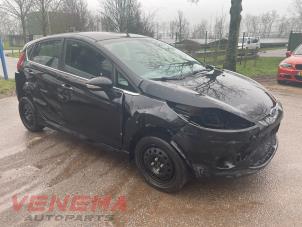 Ford Fiesta 6 1.6 16V Sport Épave (2010, Métallisé, Noir)