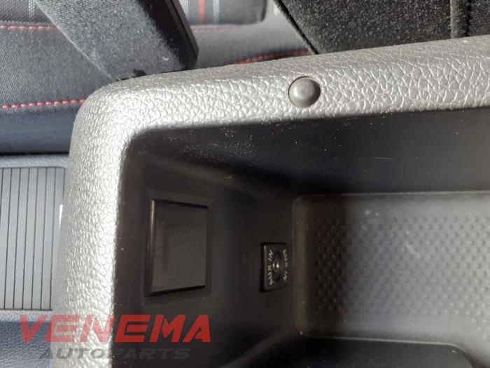 Volkswagen Golf VI 2.0 GTI 16V Schrottauto (2012, Metallic, Grau)