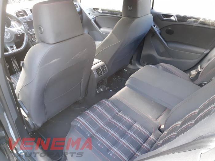 Volkswagen Golf VI 2.0 GTI 16V Schrottauto (2012, Metallic, Grau)