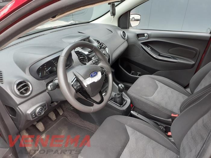 Ford Ka+ 1.2 Ti-VCT Épave (2018, Métallisé, Rouge)